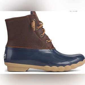 Women's Sperry Saltwater Duck Boots size 7.